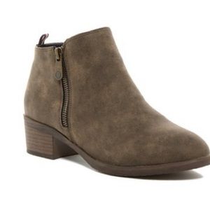 Tommy Hilfiger Zadie kids boot.